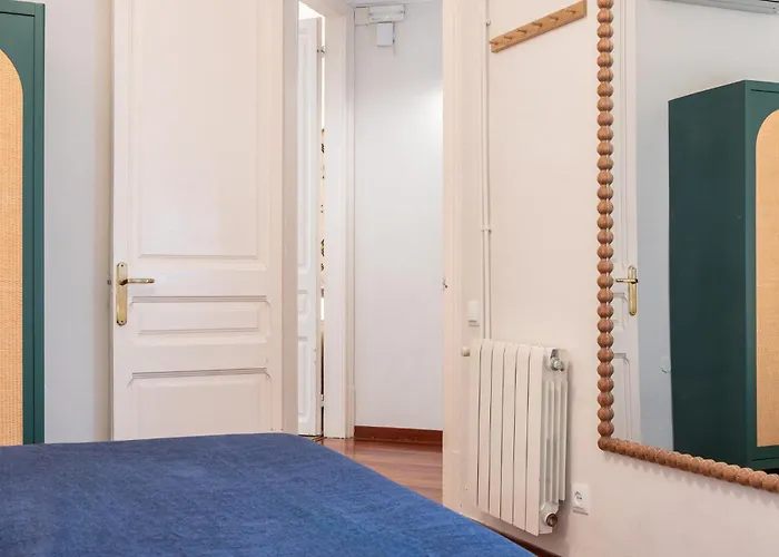 Modernist In The Location, Eixample Apartment Barcelona