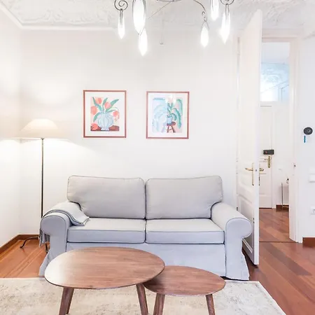 Apartament Modernist In The Location